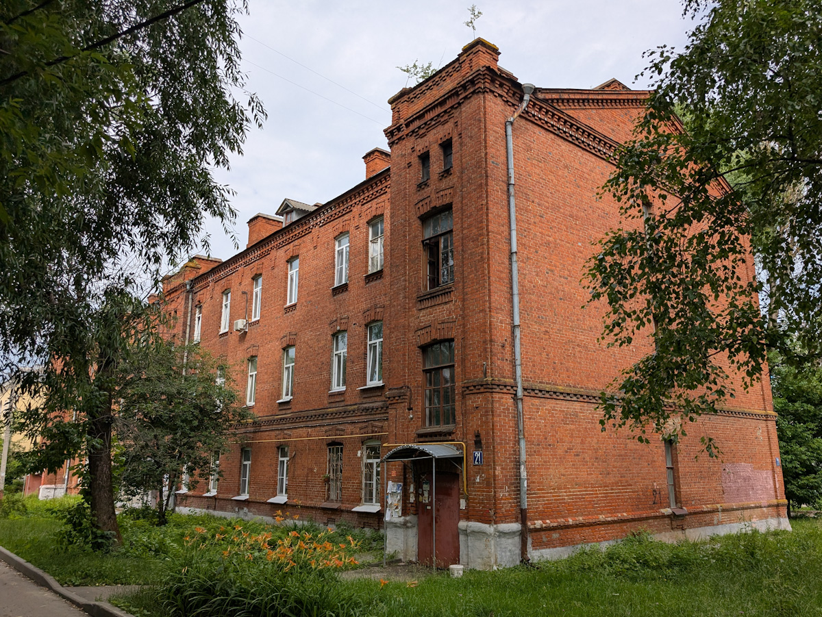 Владимир, Перекопский военный городок, 21