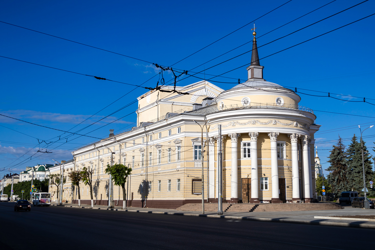 Орёл, Площадь Карла Маркса, 2