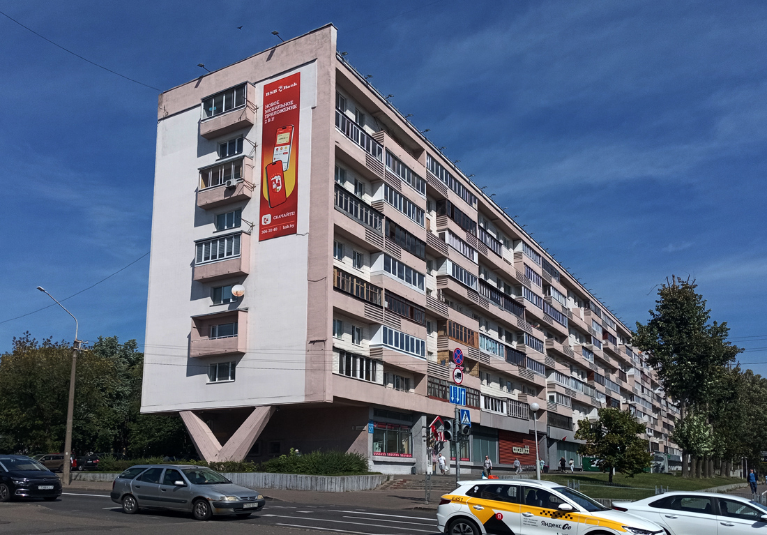 Минск, Логойский тракт, 27 / Улица Кольцова, 2