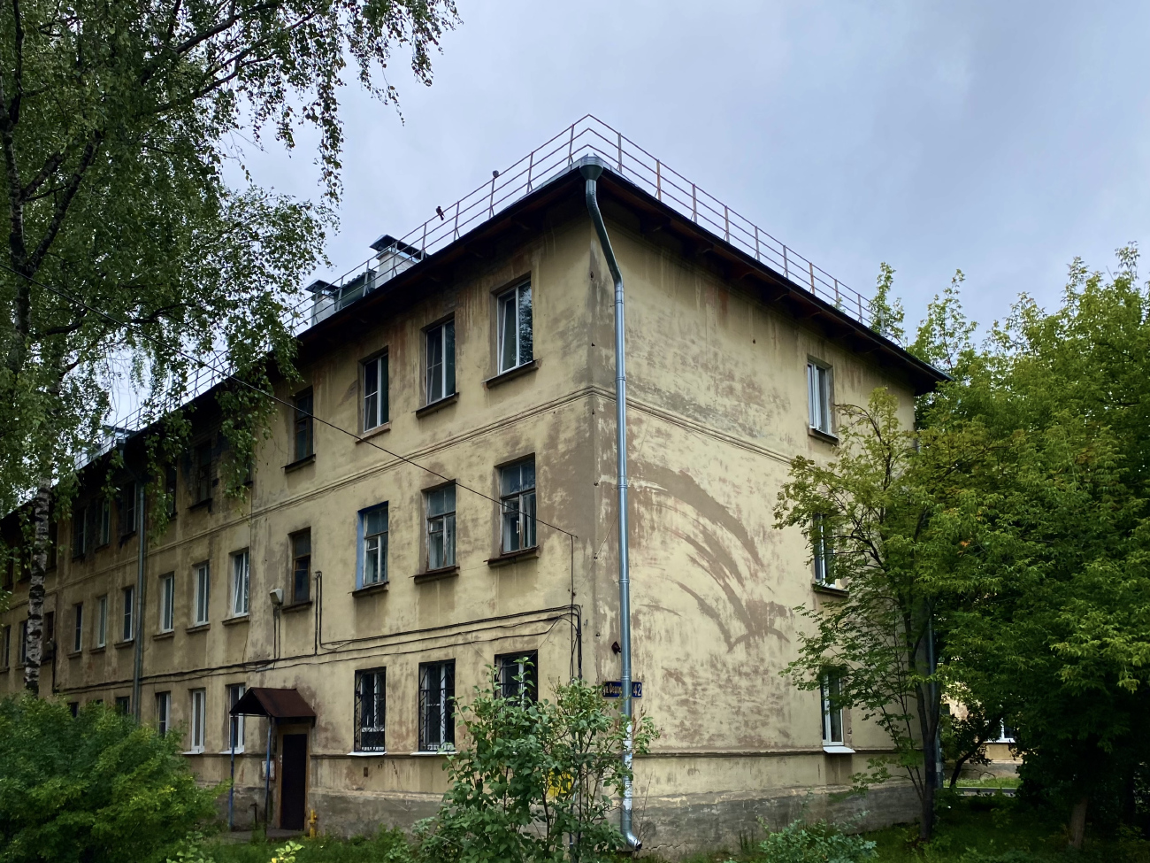 Нижний Новгород, Улица Федосеенко, 42