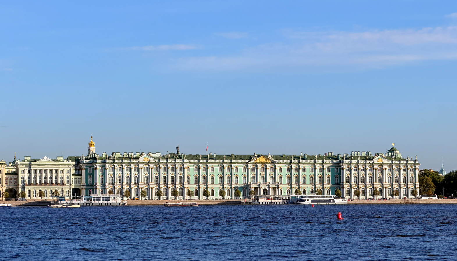 Санкт-Петербург, Дворцовая набережная, 36; Дворцовая набережная, 38
