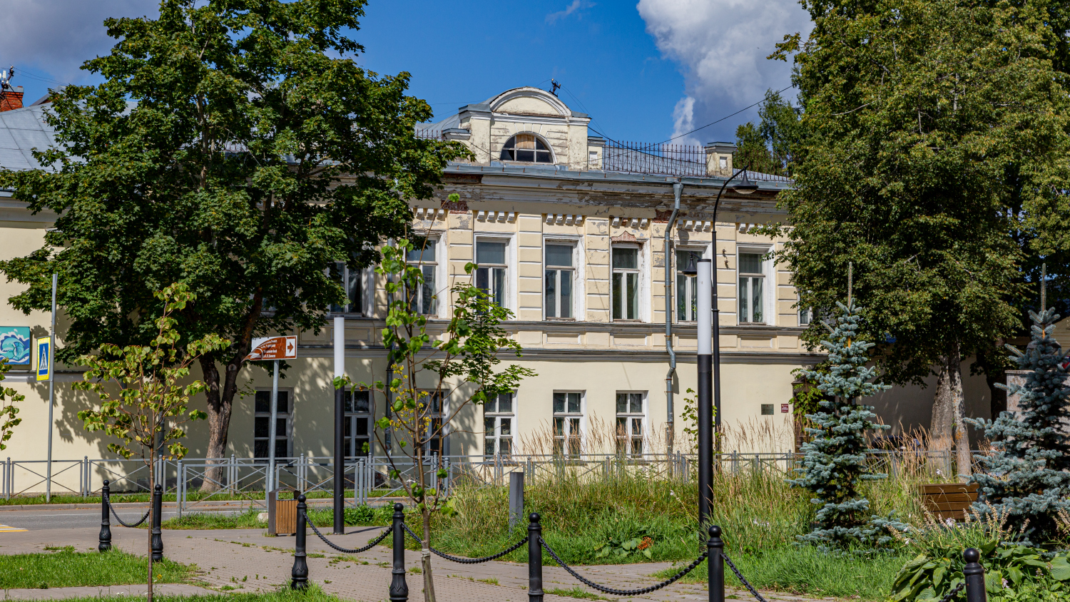 Новая Ладога, Проспект Карла Маркса, 38