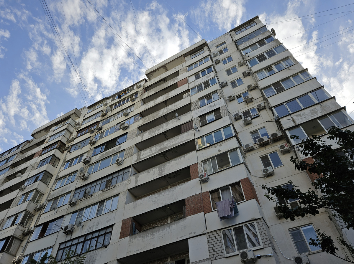 Krasnodar, Севастопольская улица, 2/2