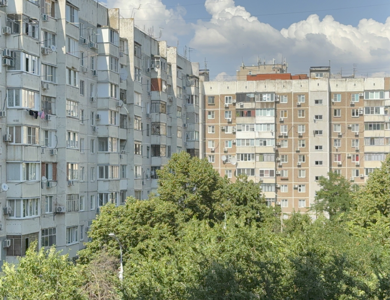 Краснодар, Проспект Чекистов, 29; Проспект Чекистов, 31