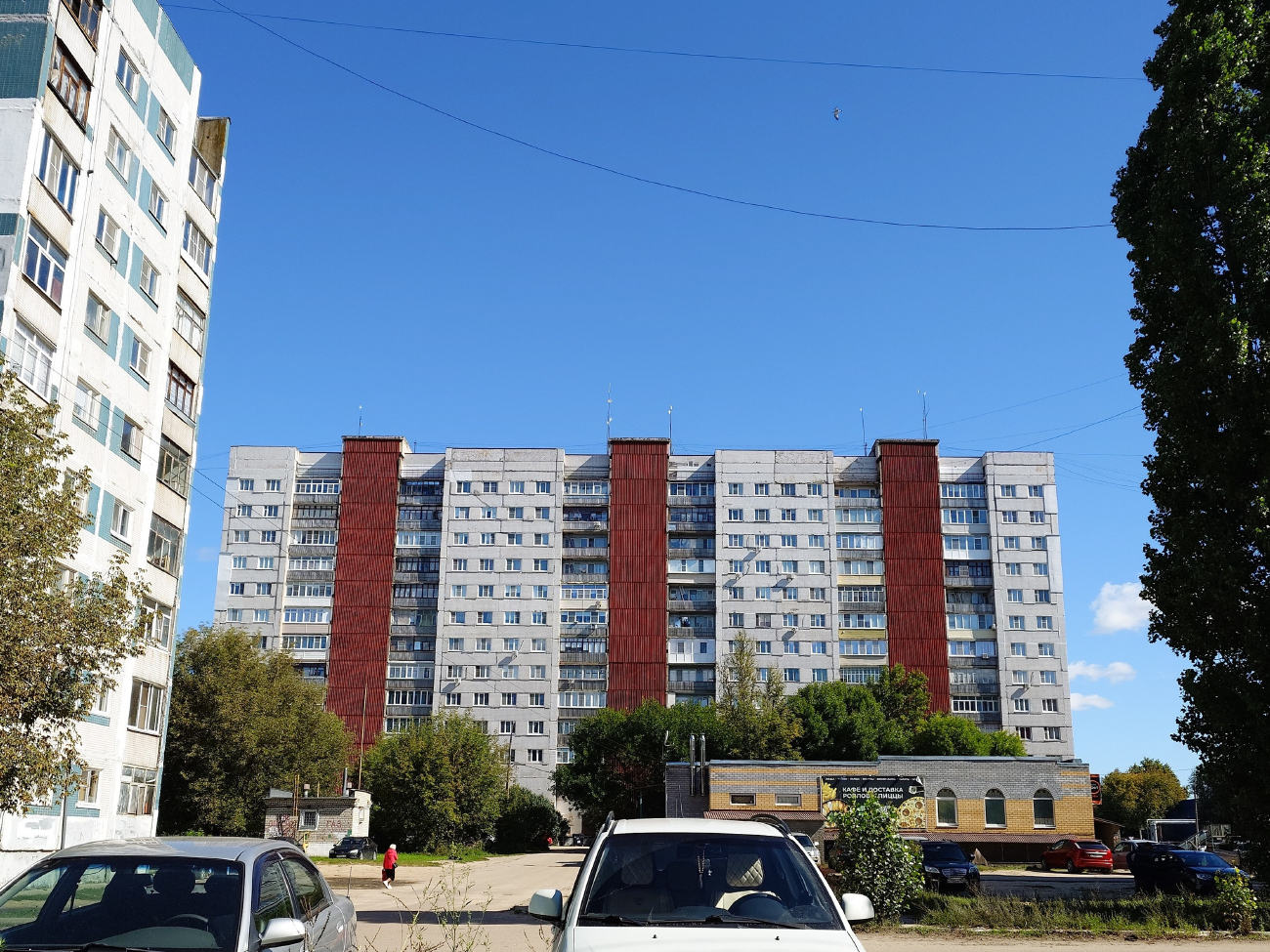 Заволжье, Улица Пономарёва, 4