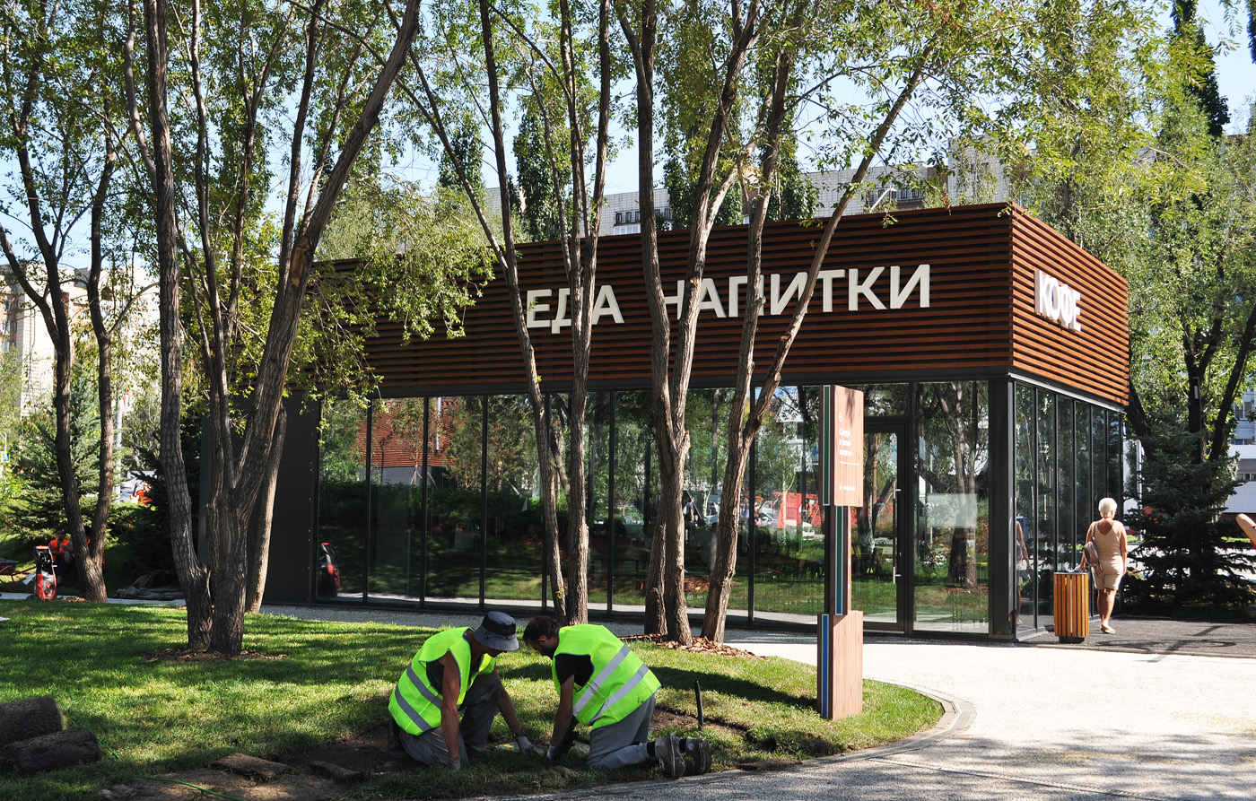 Omsk, Улица Декабристов, 91а****
