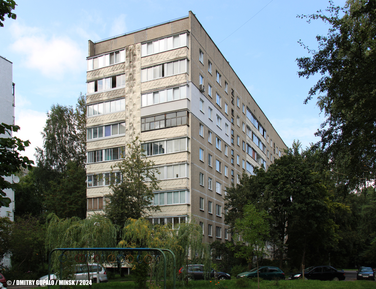 Минск, Улица Тикоцкого, 40