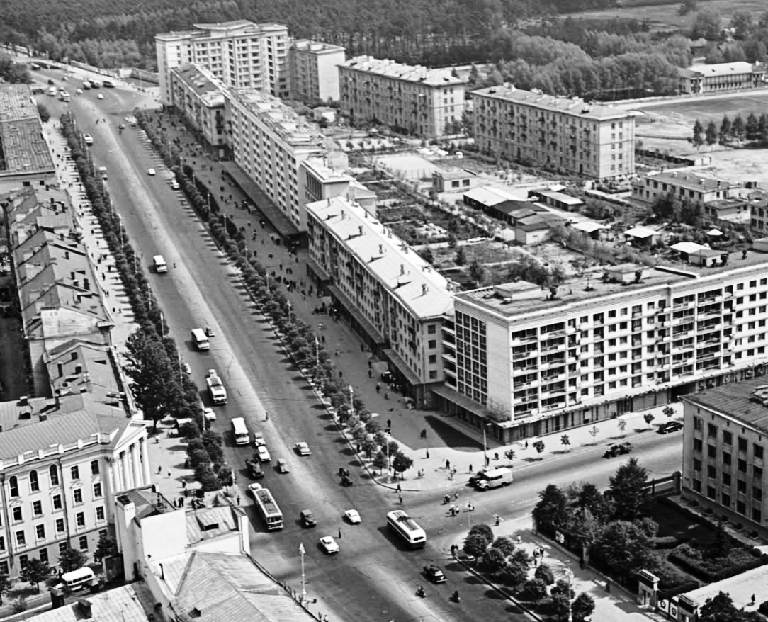 Минск, Ленинский проспект, 74; Ленинский проспект, 72 / Типографская улица, 10; Ленинский проспект, 76А; Ленинский проспект, 78А; Ленинский проспект, 74А; Ленинский проспект, 76Б; Ленинский проспект, 78Б; Ленинский проспект, 80; Ленинский проспект, 76; Ленинский проспект, 78