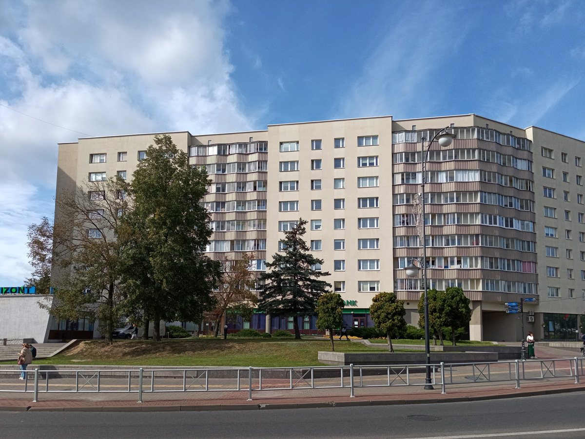 Гродно, Улица Элизы Ожешко, 42