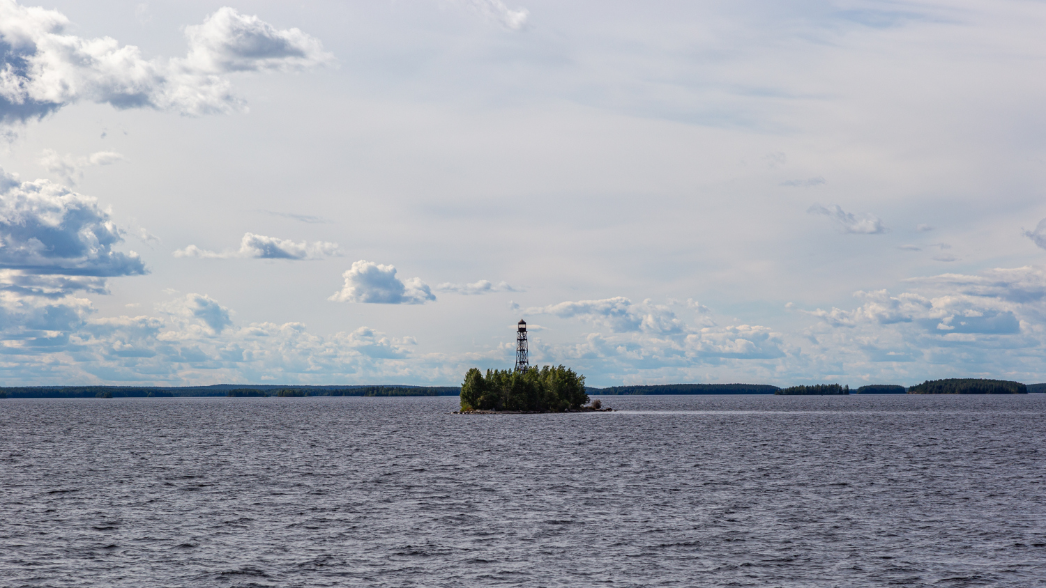 Сегежа, маяк на острове Городовой