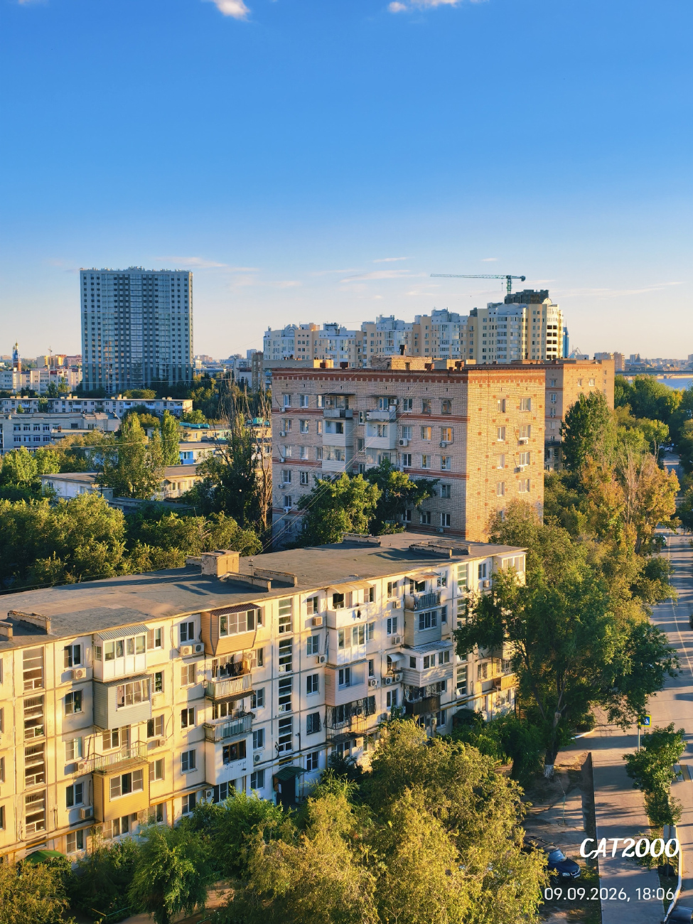 Астрахань, Комсомольская Набережная, 15; Комсомольская Набережная, 22