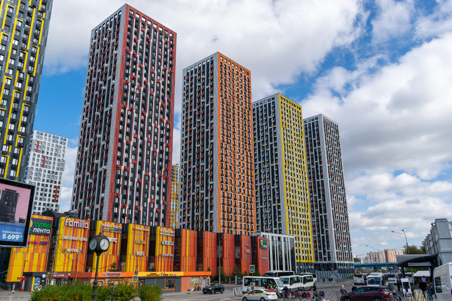Красногорск, Большая Воскресенская улица, 1