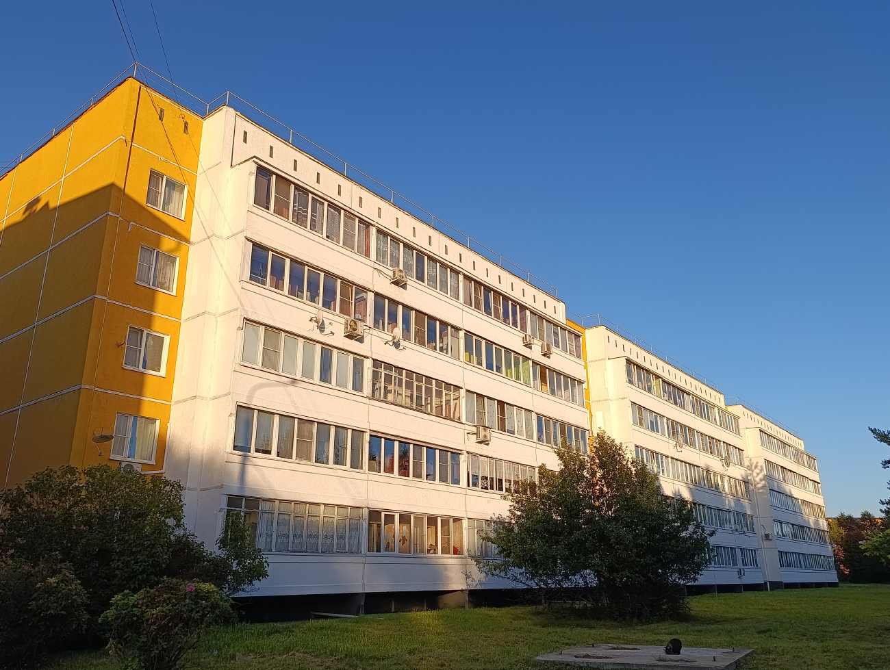 Поселение Вороновское, пос. ЛМС, микрорайон Солнечный городок, 3