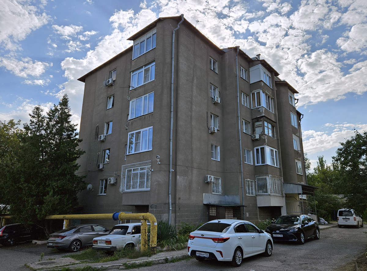 Пятигорск, Улица Ермолова, 6 корп. 2