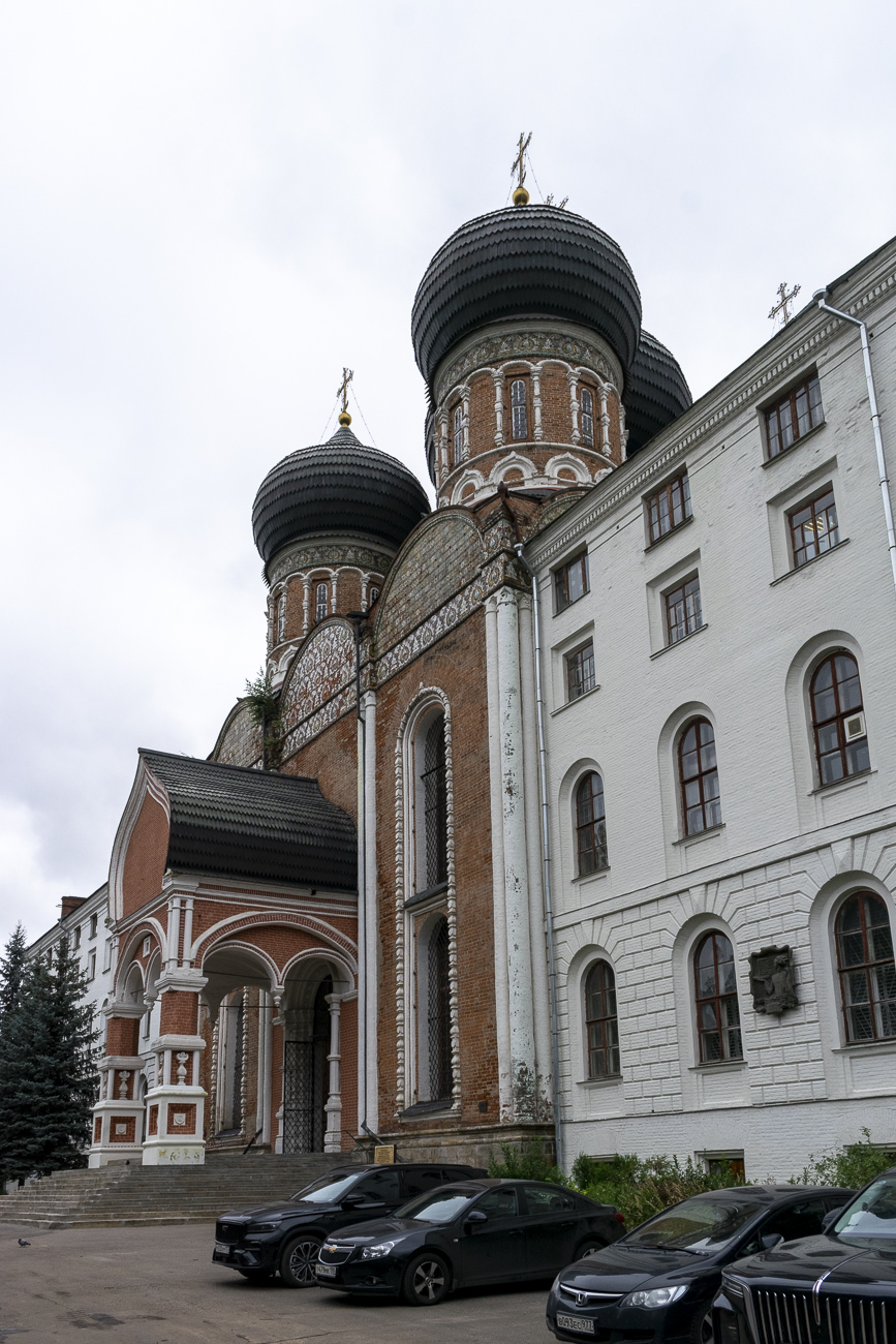 Москва, Городок имени Баумана, 1