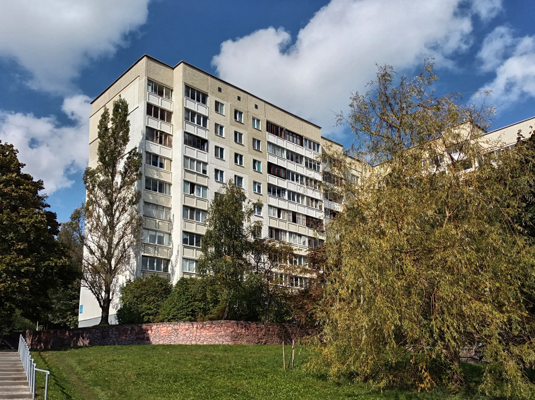 Минск, Улица Мирошниченко, 49