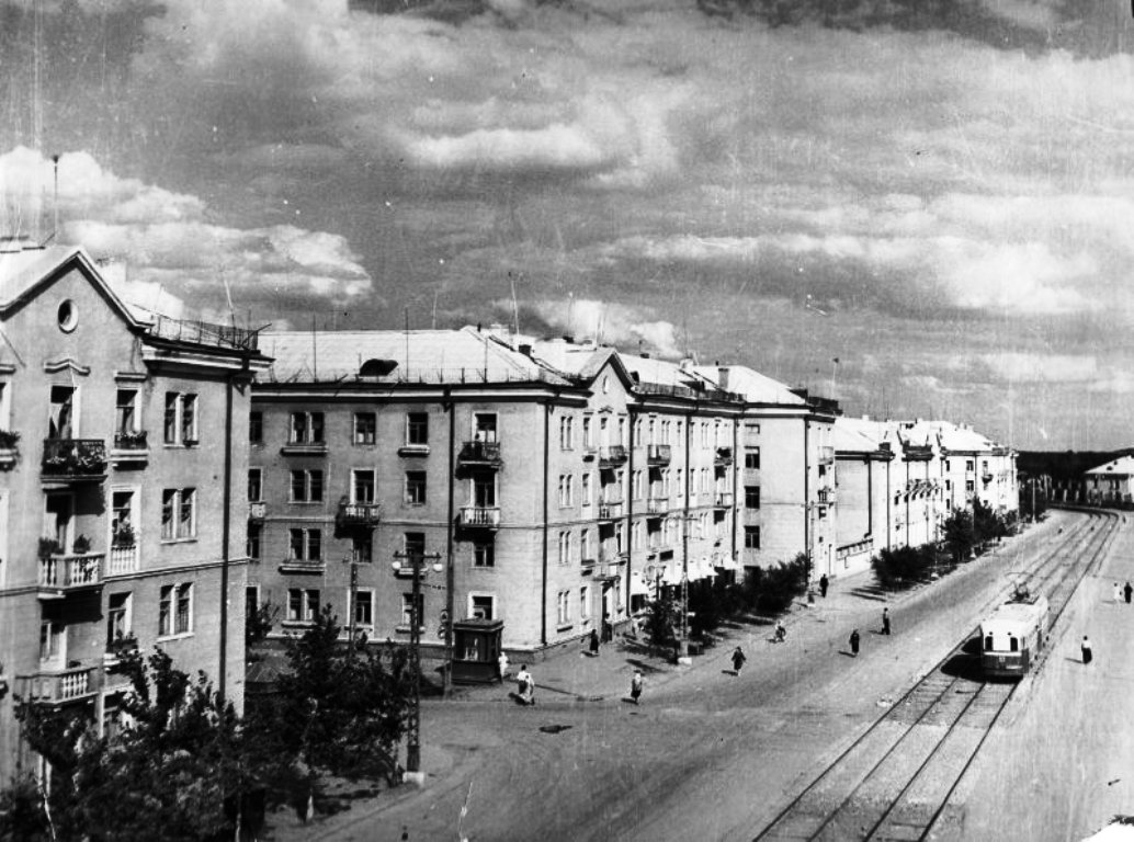 Новотроицк, Советская улица, 44 корп. 2