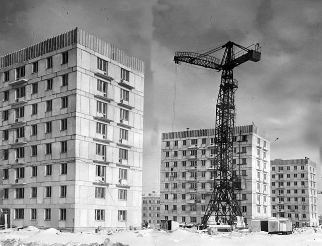 Москва, Проспект 60-летия Октября, 31 / Улица Гримау, 18 корп. 1