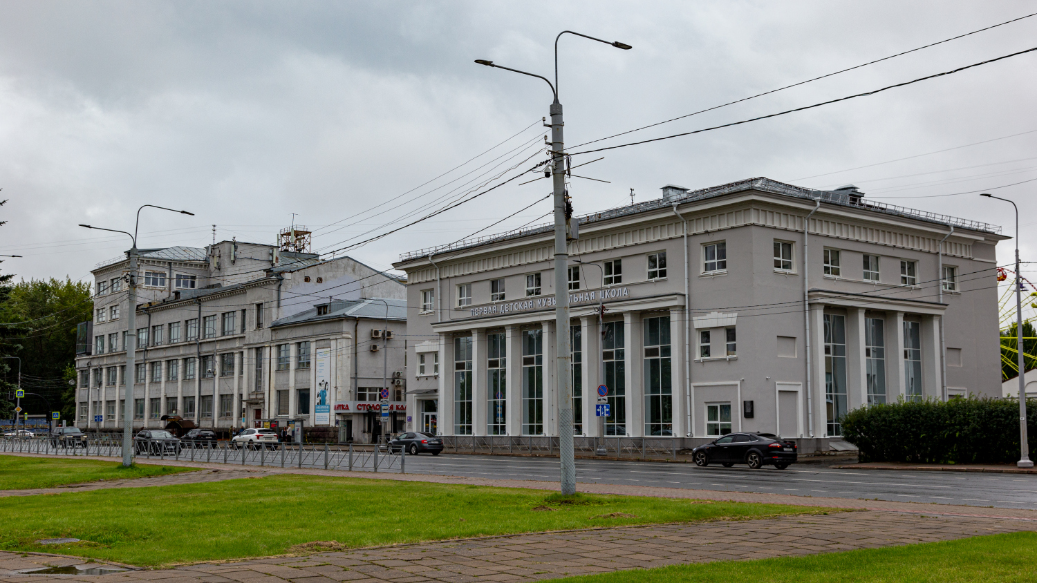 Архангельск, Троицкий проспект, 47; Троицкий проспект, 45 / Воскресенская улица, 5