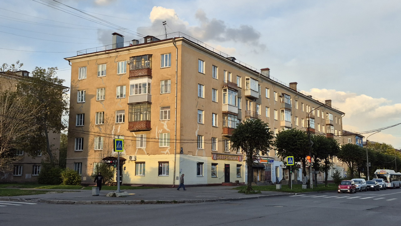Череповец, Улица Ленина, 102А