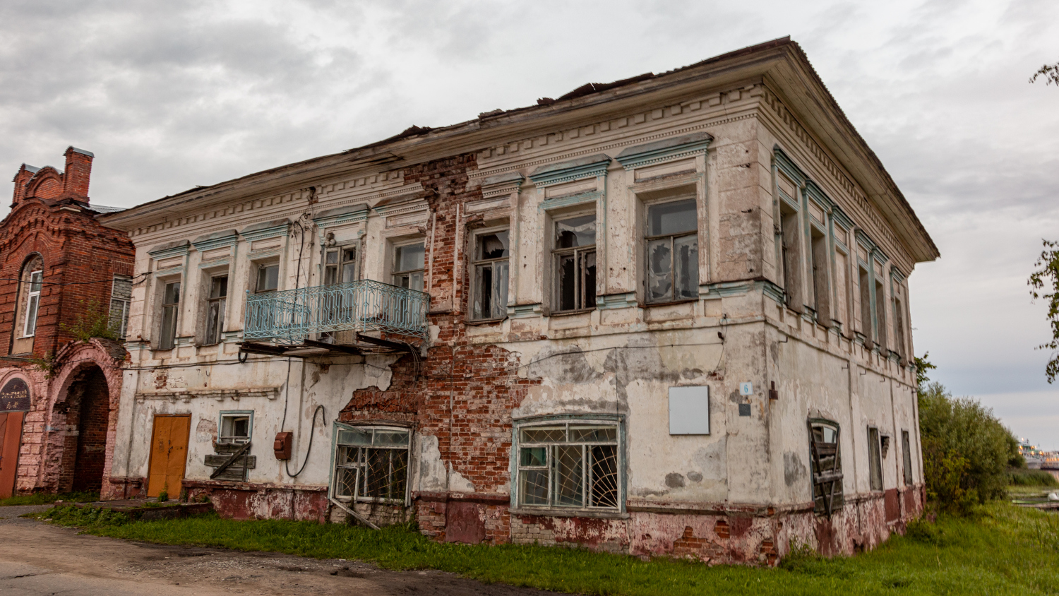 Мышкин, Улица Ленина, 6