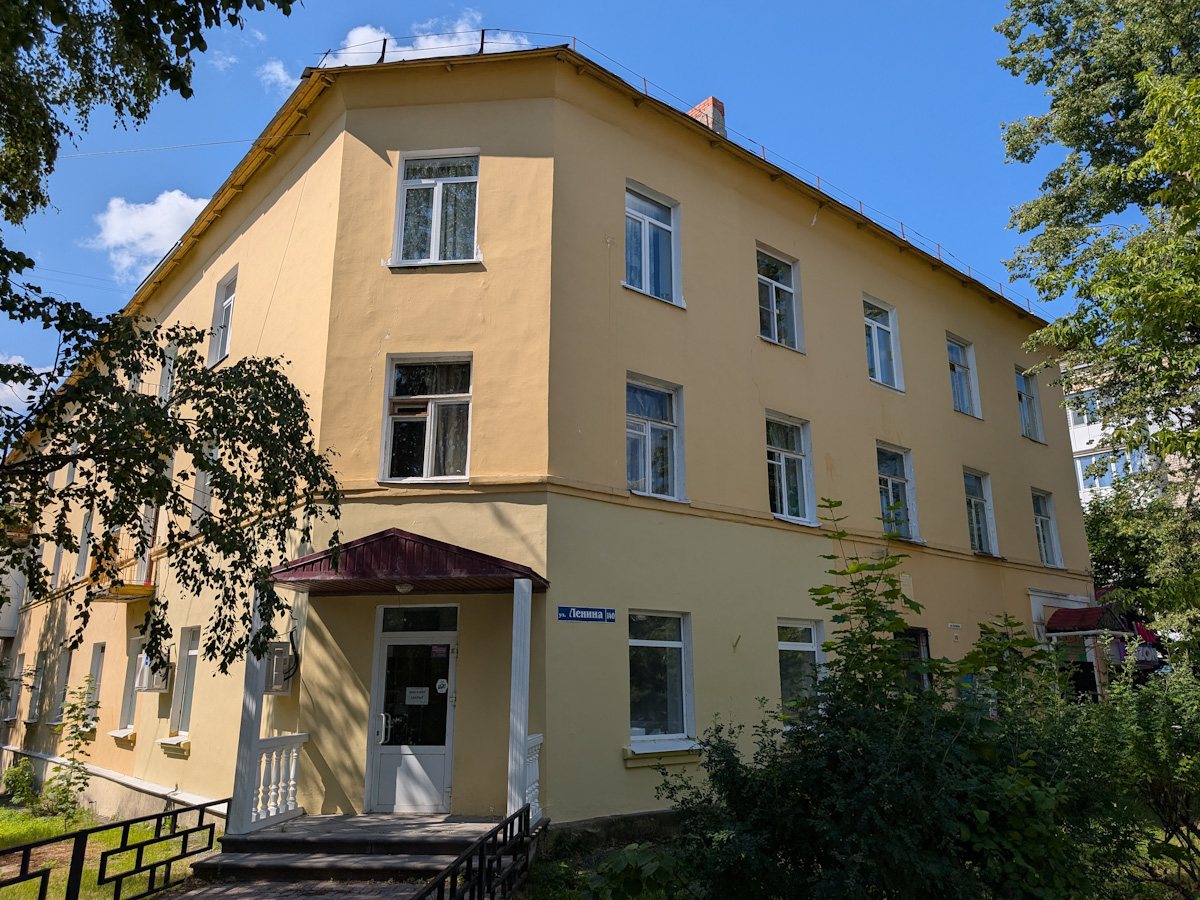 Бор, Улица Ленина, 140