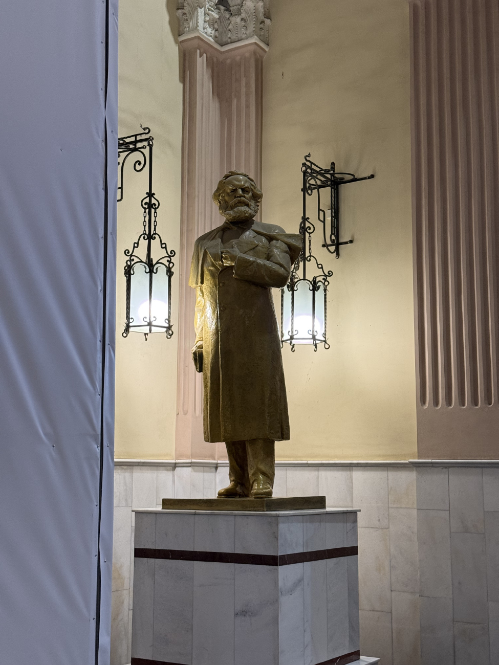 Краснодар, Привокзальная площадь, 1