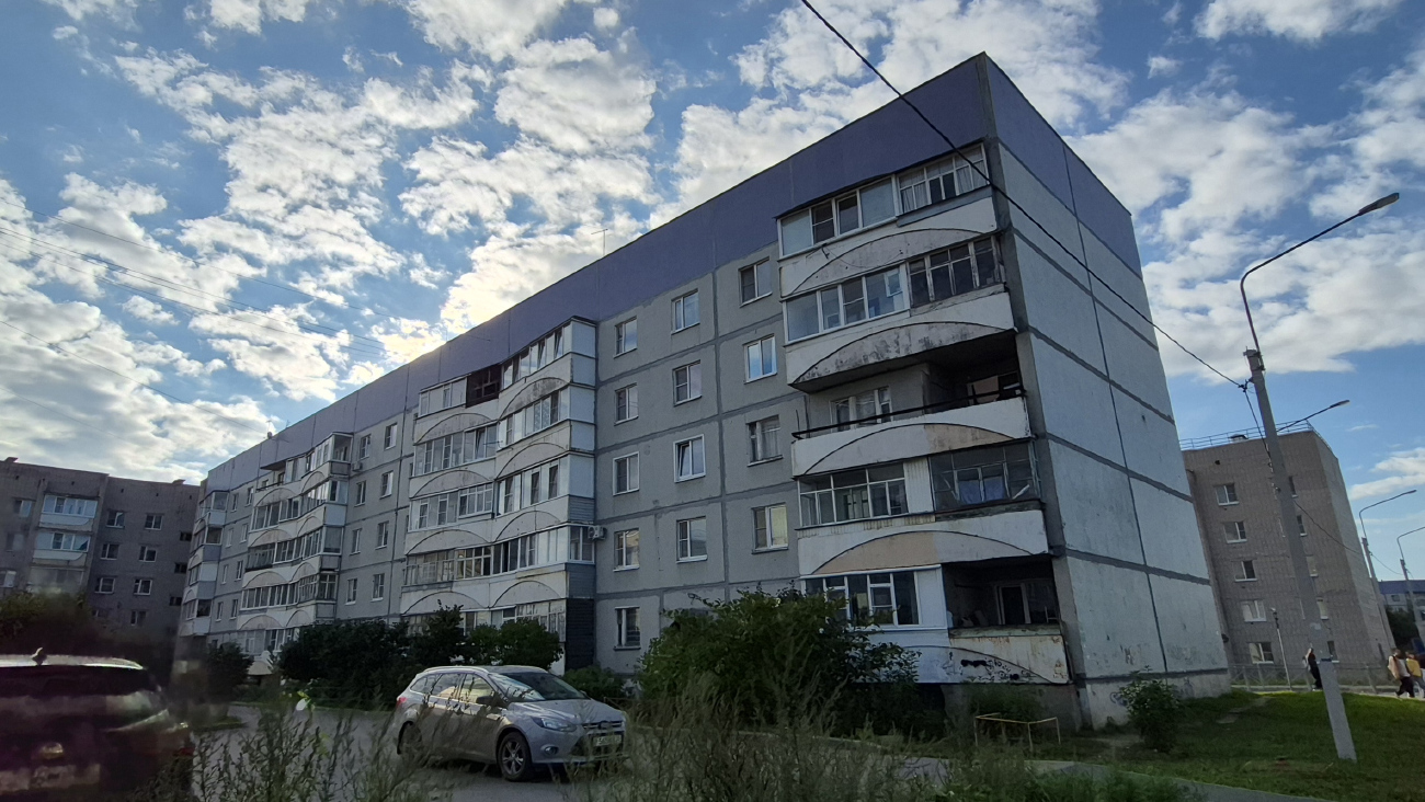 Сокол, Советская улица, 66 (подънзды 3-5)