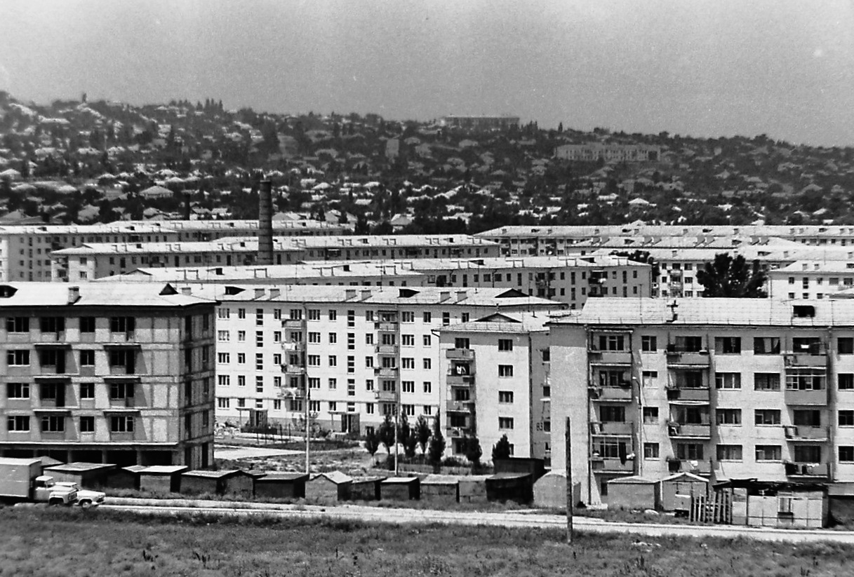 Новороссийск, Проспект Ленина, 83; Улица Героев Десантников, 11; Проспект Ленина, 91 / Улица Героев Десантников, 1