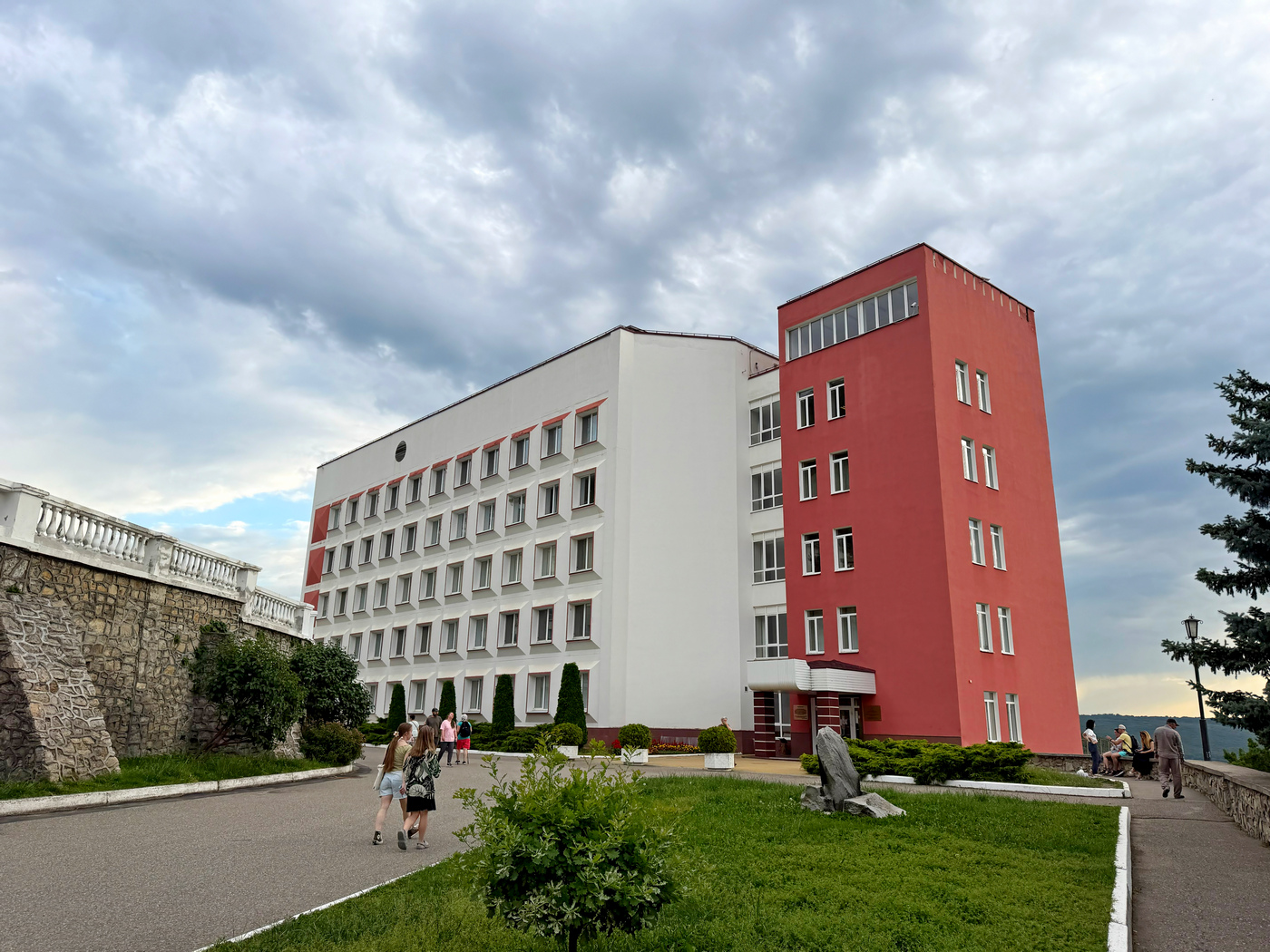 Железноводск, Улица Семашко, 1