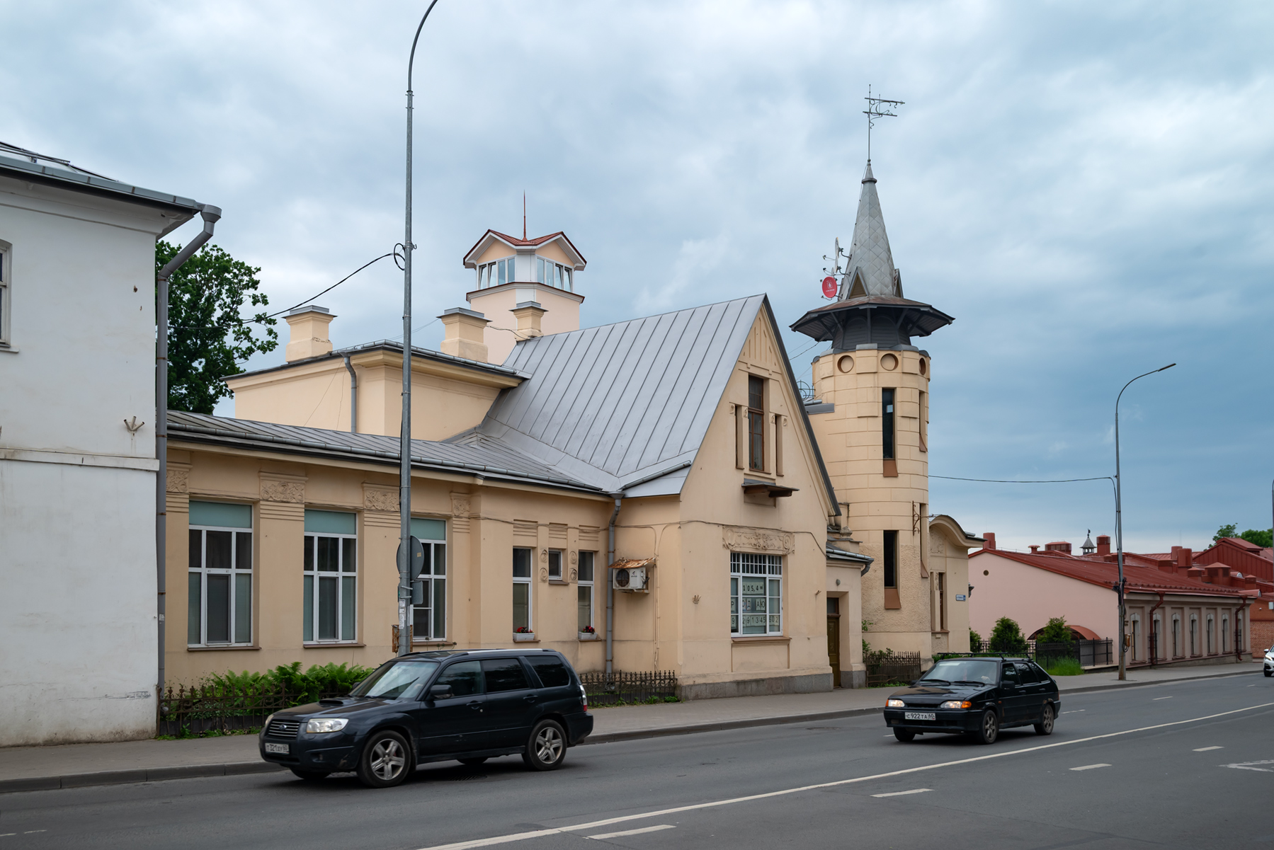 Pskov, Улица Леона Поземского, 22А