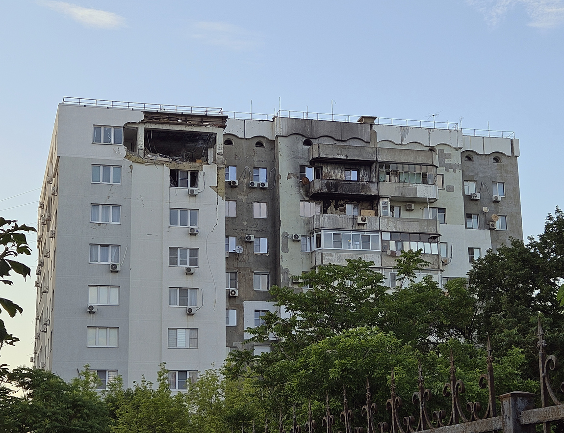 Новороссийск, Пионерская улица, 14; Пионерская улица, 12