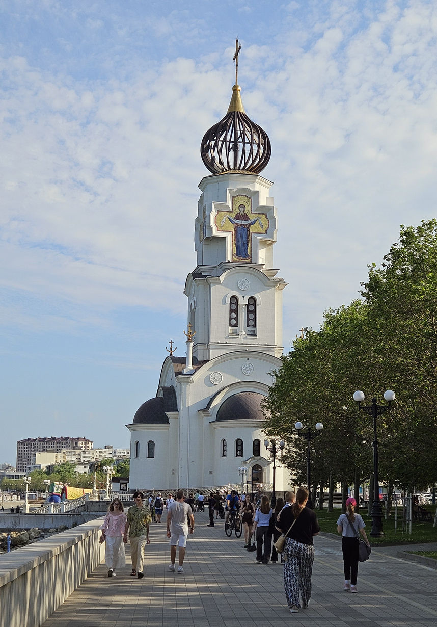 Новороссийск, Набережная Адмирала Серебрякова, 53