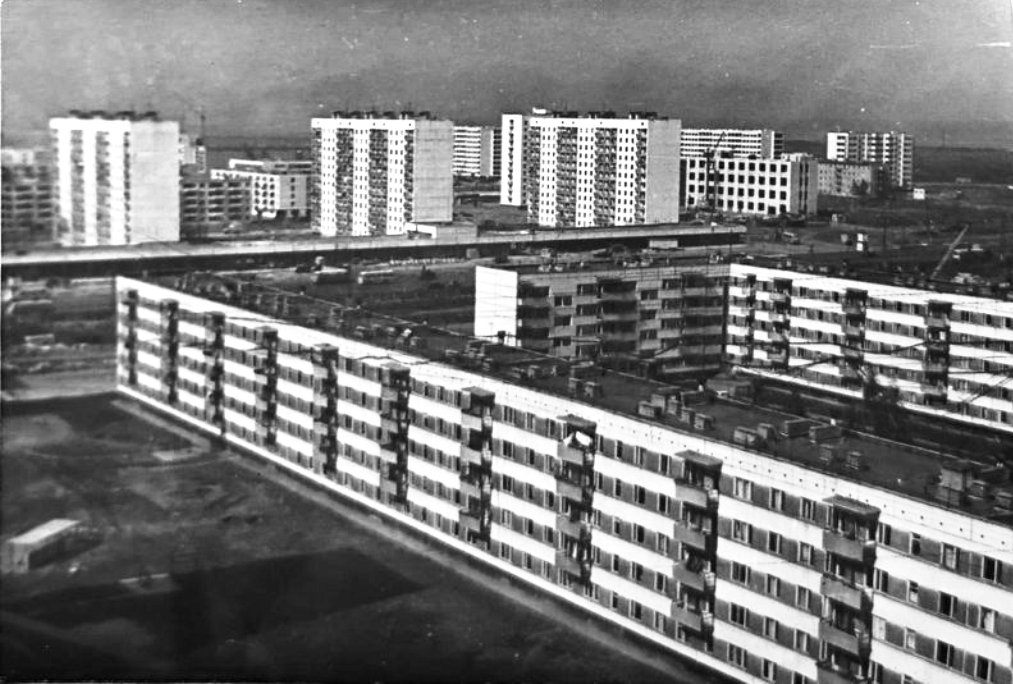 Набережные Челны, Московский проспект, 135; Проспект Хасана Туфана, 10; Проспект Хасана Туфана, 13; Проспект Хасана Туфана, 11; Проспект Хасана Туфана, 9