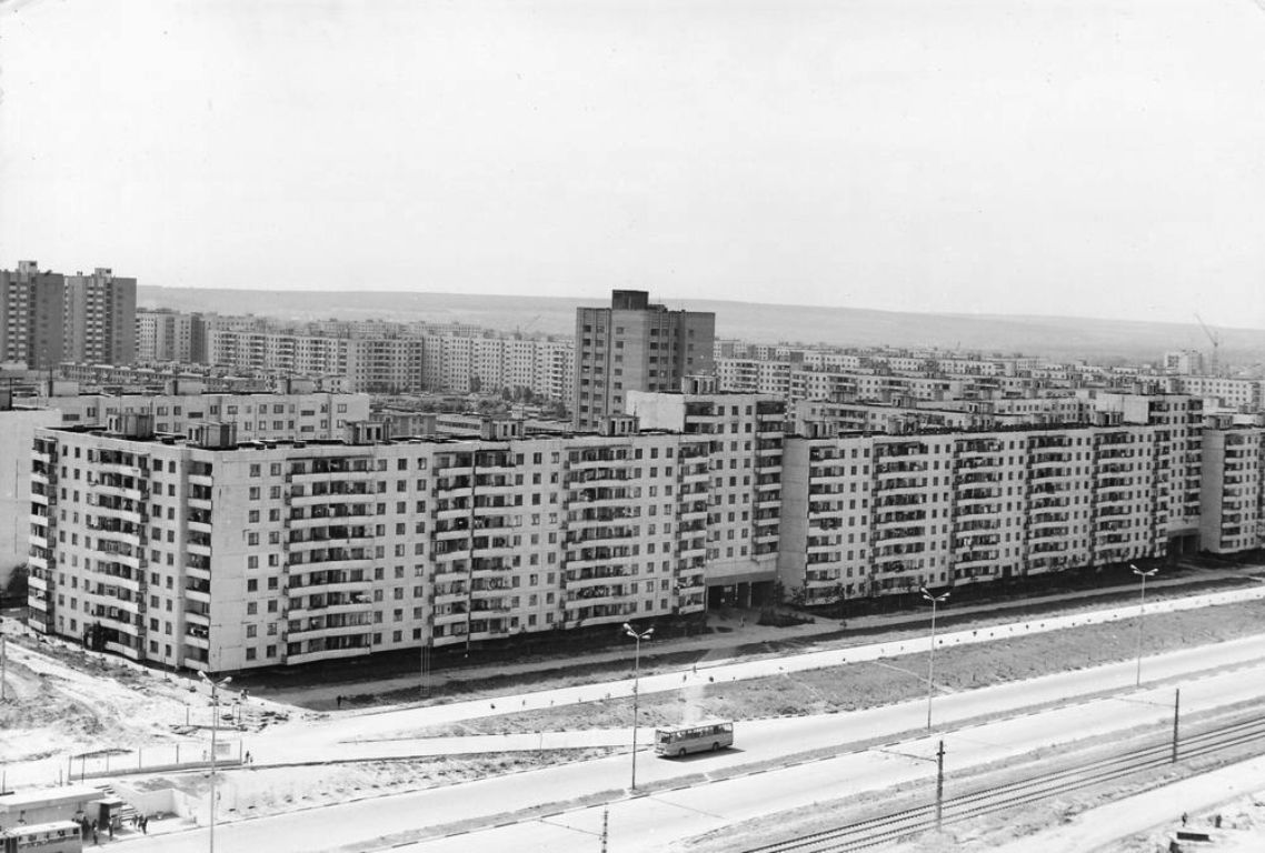 Старый Оскол, Микрорайон Жукова, 27