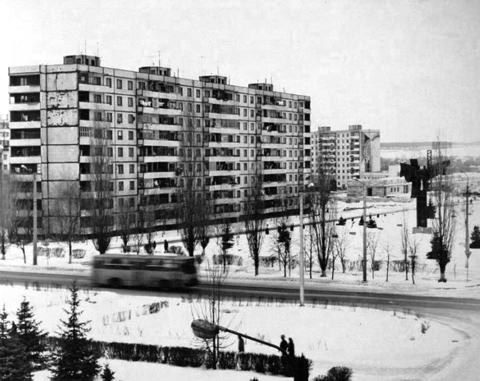 Старый Оскол, Весенний микрорайон, 10