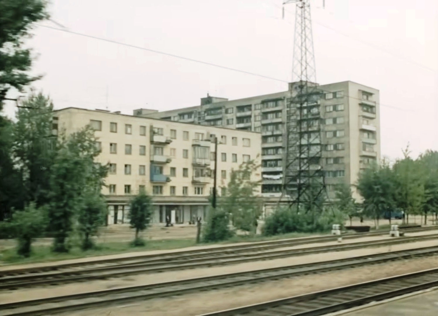 Минск, Передовая улица, 15; Улица Менделеева, 1 / Передовая улица, 17