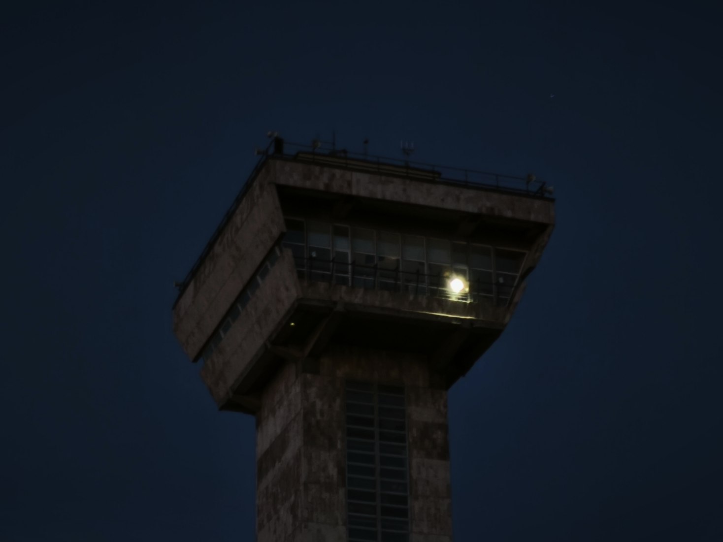 Новочебоксарск, Набережная улица, шлюз №17
