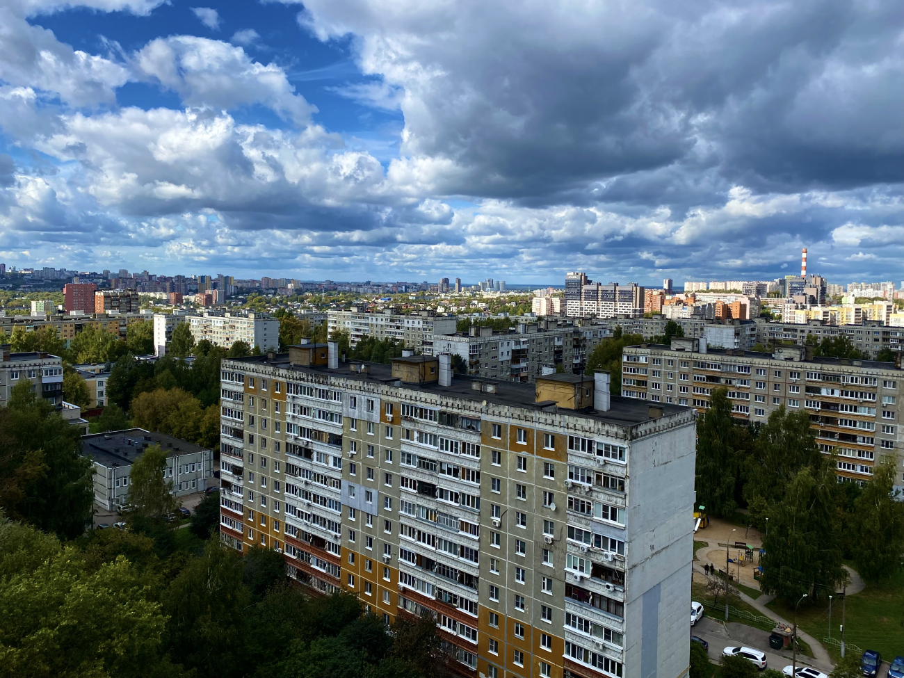 Нижний Новгород, Улица Германа Лопатина, 2 корп. 1; Казанское шоссе, 3А; Улица Бринского, 1 корп. 1; Улица Бринского, 1 корп. 2; Верхне-Печёрская улица, 2 корп. 1; Улица Бринского, 1; Улица Германа Лопатина, 10; Улица Германа Лопатина, 10 корп. 1; Улица Германа Лопатина, 12 корп. 1; Улица Родионова, 193 корп. 6; Улица Александра Хохлова, 3; Улица Александра Хохлова, 5; Деловая улица, 9 корп. 1; Улица Александра Хохлова, 7; Улица Александра Хохлова, 15. Нижний Новгород — Панорамы