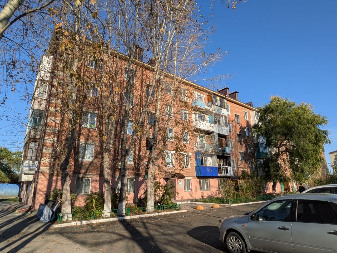 Тюмень, Станционная улица, 20