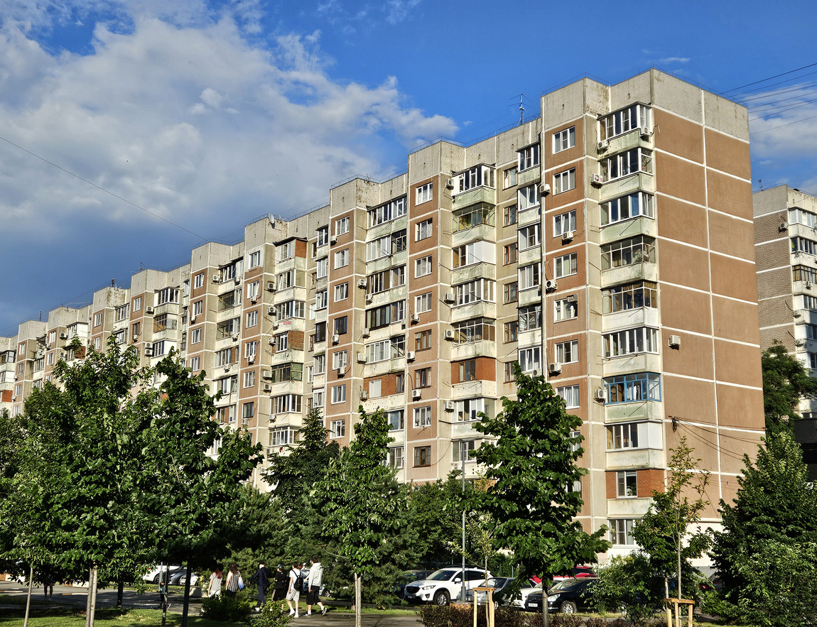 Краснодар, Улица Бульварное Кольцо, 18