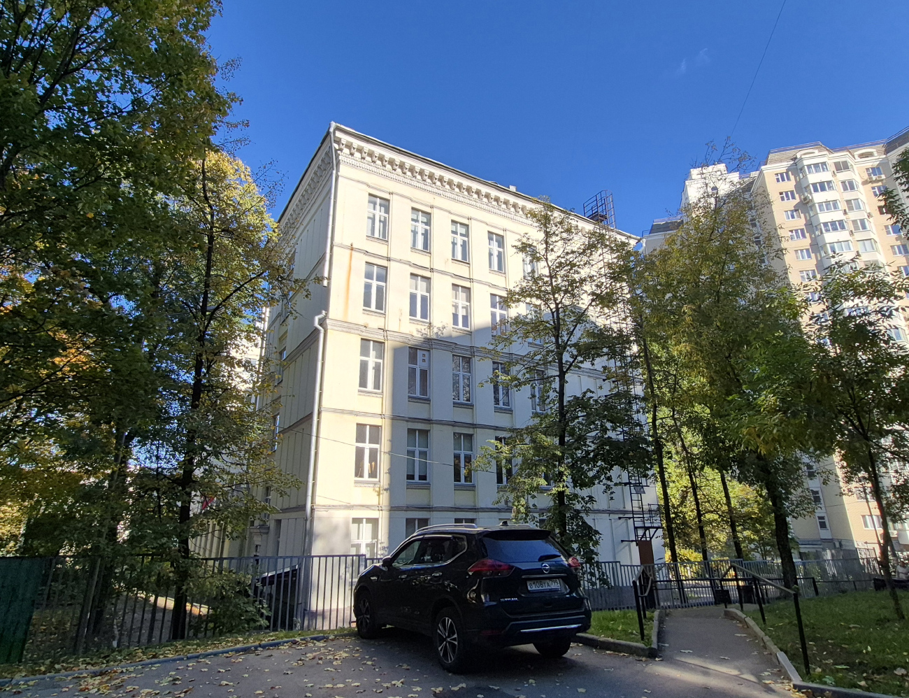 Москва, Новоалексеевская улица, 6