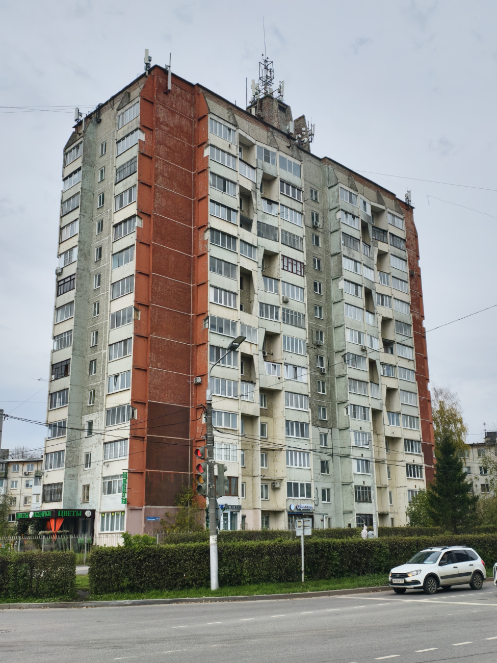 Пермь, Улица Космонавта Леонова, 56А