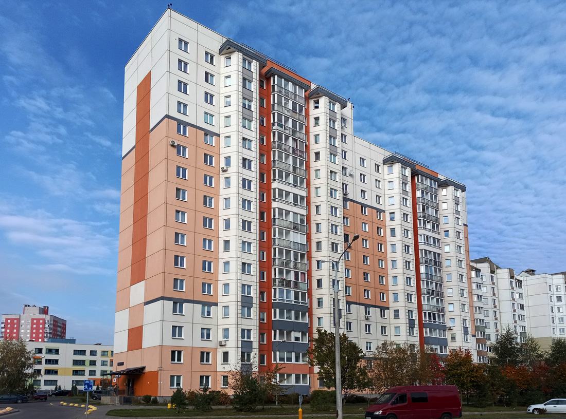 Минск, Улица Маршала Лосика, 4