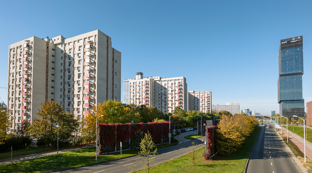 Катовице, Ulica Uniwersytecka, 29; Ulica Uniwersytecka, 25