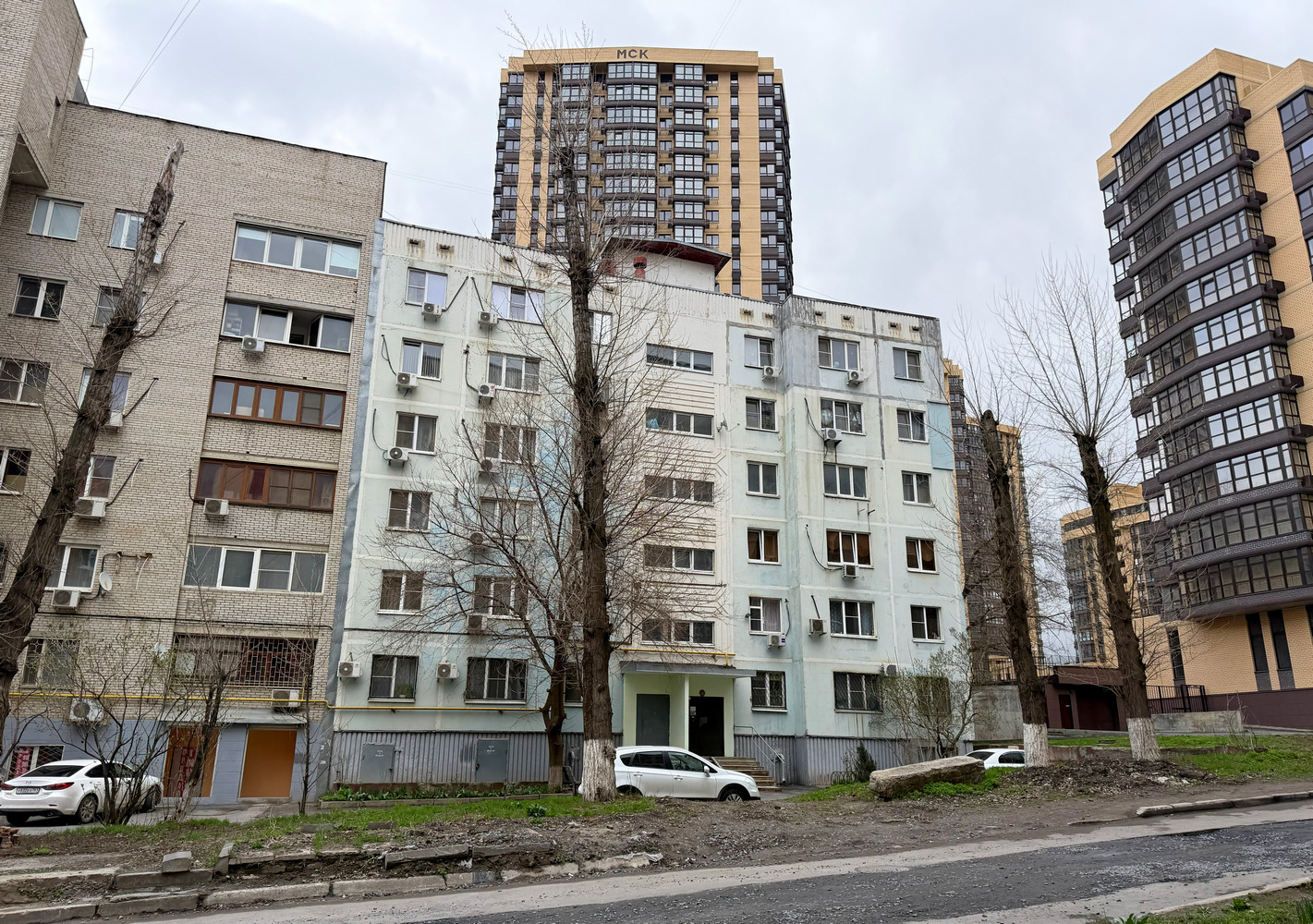 Ростов-на-Дону, Забайкальский переулок, 4 (секция 4)
