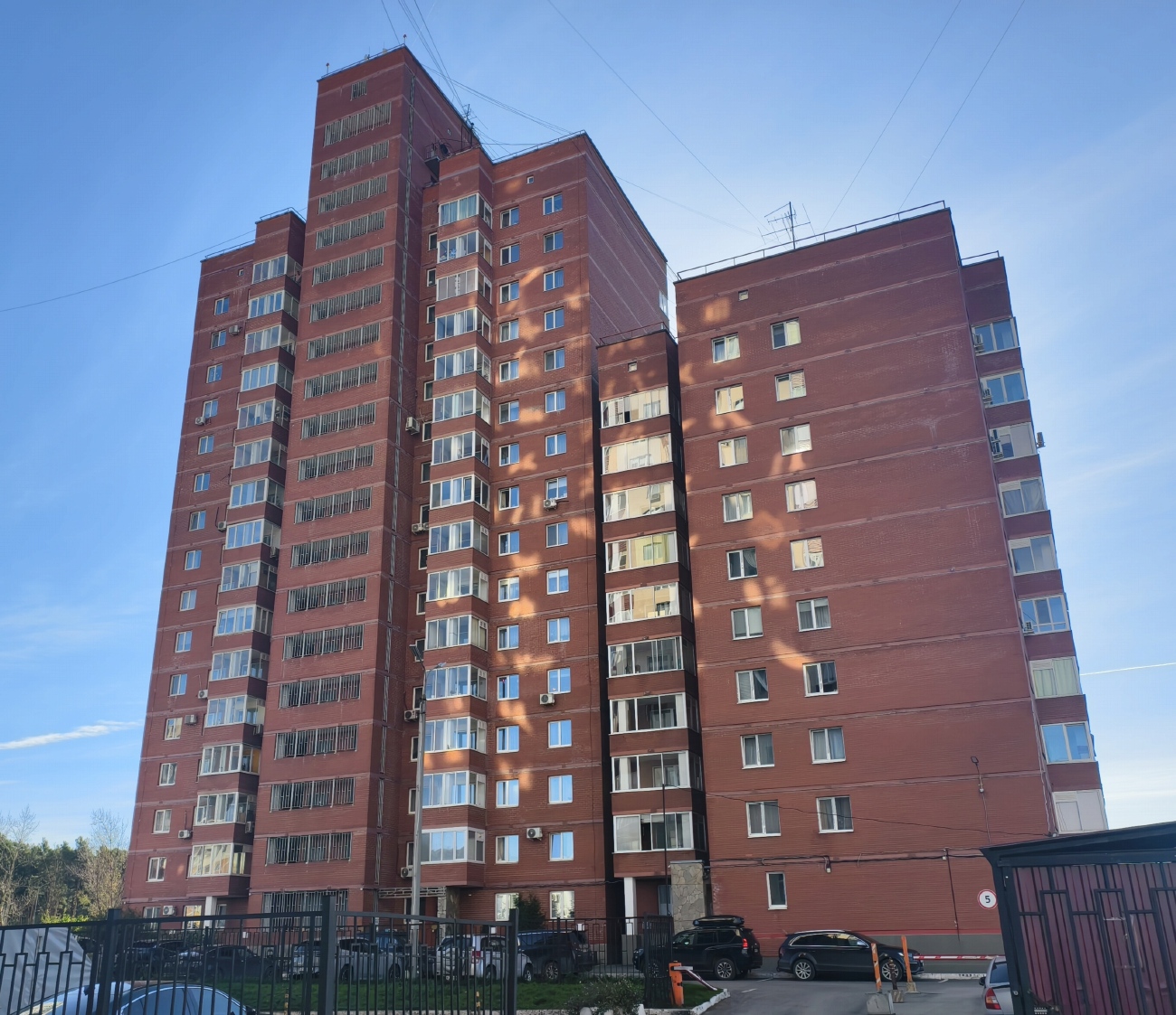Perm, Улица Куфонина, 30