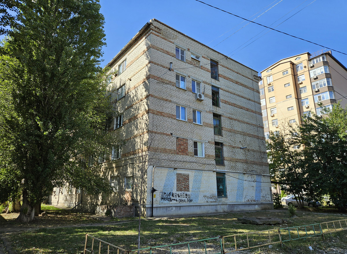 Минеральные Воды, Улица 50 лет Октября, 30