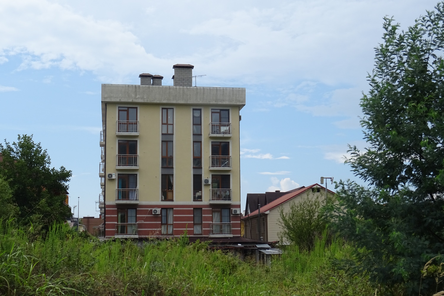 Федеральная территория Сириус, Апрельская улица, 28