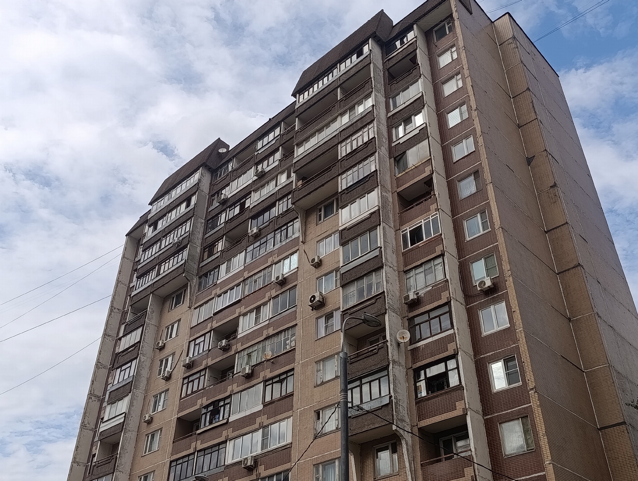 Москва, 2-й Красногвардейский проезд, 8А